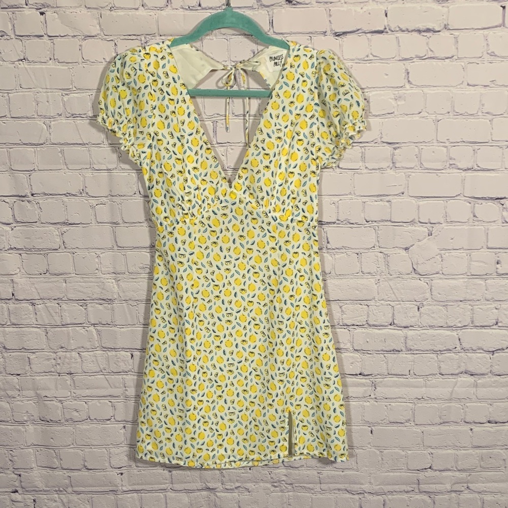 Princess Polly Womens Lemon Print Mini Dress Plunging V-Neck Babydoll Size 4